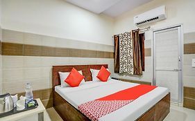 Hotel O 7 Sky